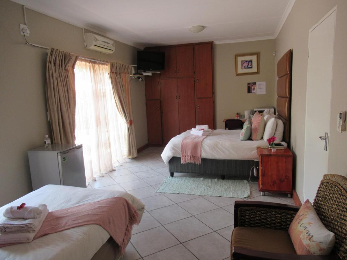 Faces Guesthouse Витлеем Екстериор снимка
