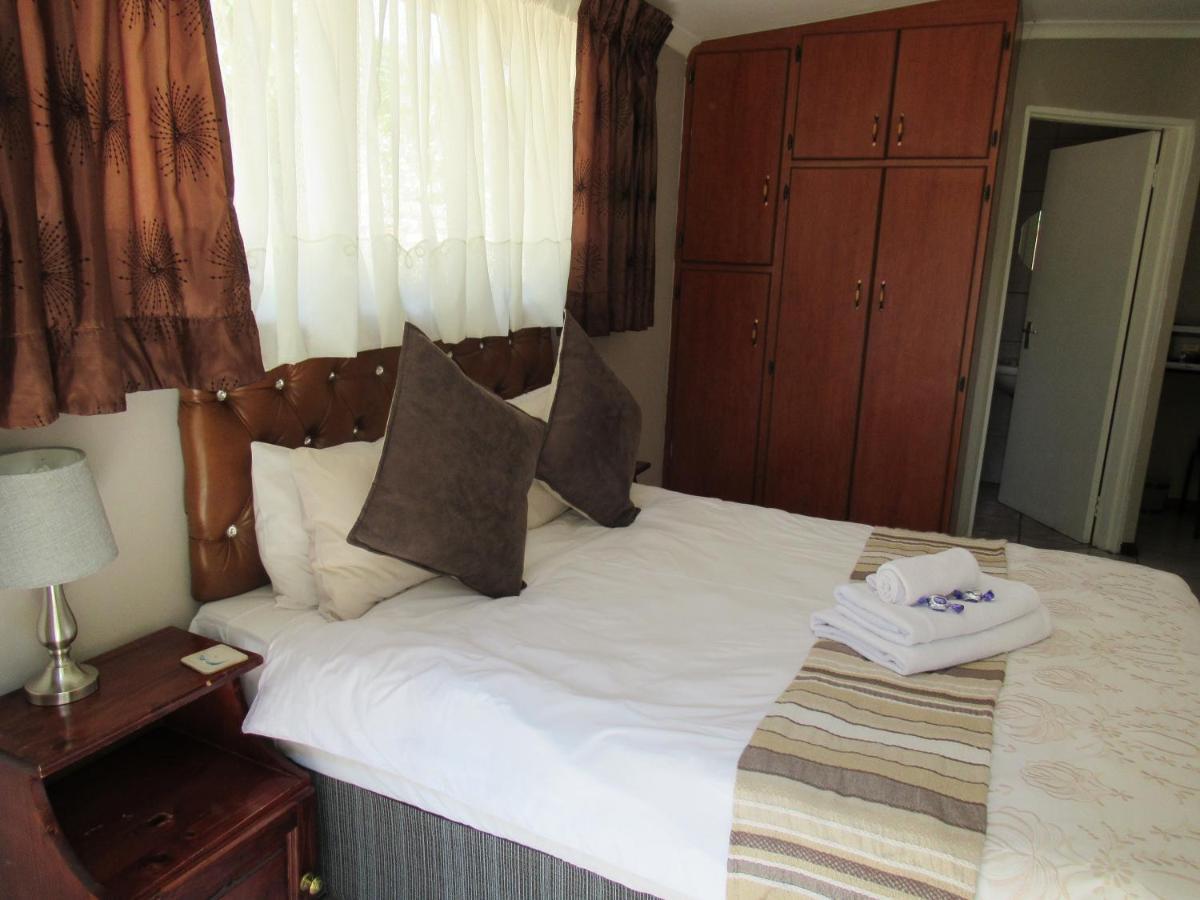 Faces Guesthouse Витлеем Екстериор снимка